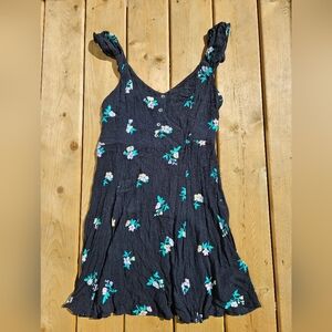 Flutter 90s Style Mini Floral Beach Dress